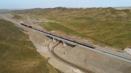 Horadiz-Ağbənd dəmir yolu xəttində işlər neçə faiz icra edilib?