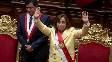 Peru Prezidenti istefa verməkdən imtina etdi - Ölkəni erkən seçkilərə çağırdı 