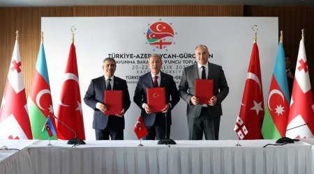 Türkiyə, Azərbaycan və Gürcüstan müdafiə nazirləri arasında görüşün yekun Bəyannaməsi imzalandı