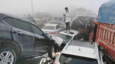 Çində 200 avtomobil toqquşdu – ÖLƏN VAR – FOTO/VİDEO