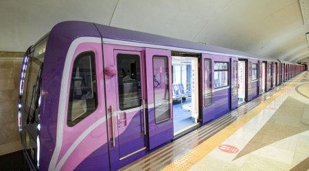 Metroda qatarda nasazlıq yarandı - Sərnişinlər düşürüldü