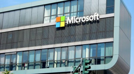 Microsoft 11 minə yaxın işçisini ixtisar edəcək