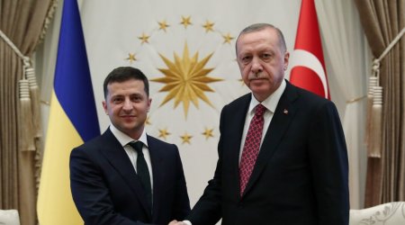 Ərdoğandan Zelenskiyə TƏMİNAT: “Türkiyə Rusiya ilə münaqişənin həllində Ukraynaya töhfə verməyə hazırdır”