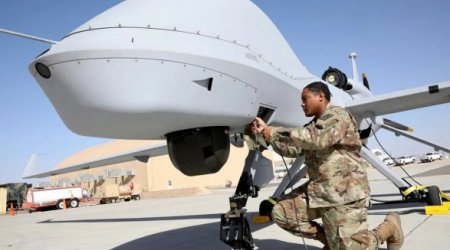 ABŞ-da pilotsuz təyyarələrdən buraxıla bilən dronlar sınaqdan keçirildi