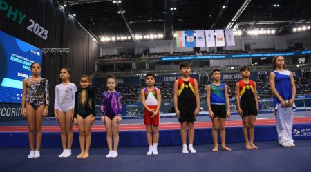 Batut gimnastikası və tamblinq üzrə Azərbaycan birinciliyinə start verildi - FOTO
