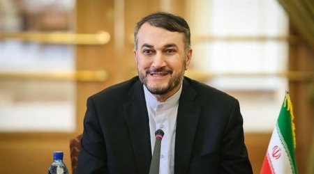 İranlı nazirin çıxışı zamanı rəsmilər zalı tərk etdi – ANBAAN VİDEO