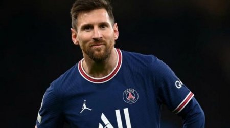 Messi 90 milyonluq təklif aldı, PSJ ilə razılaşmadı