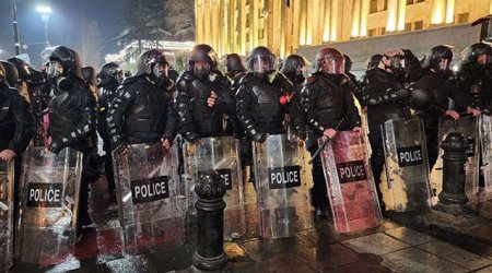 Tbilisidəki aksiyalarda 58 polis xəsarət ALIB