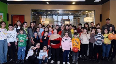 “Günəşli ürəklər”: “McDonald’s Azərbaycan” daun sindromlu uşaqlar üçün xeyriyyə layihəsinə start verir – FOTO