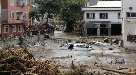 Türkiyədə sel qurbanlarının sayı 20-yə ÇATDI 