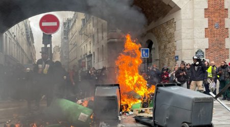 Parisdə etirazçılarla polis arasında növbəti QARŞIDURMA – ANBAAN VİDEO 