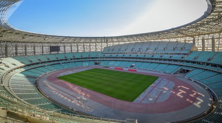 Futbol azarkeşləri Bakı Olimpiya Stadionuna gəlirlər - VİDEO