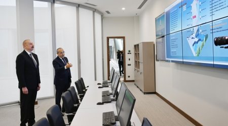 Prezident Əmlak Məsələləri Dövlət Xidmətinin inzibati binasının açılışında - FOTO