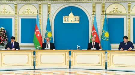 Tokayev: “Qazaxıstanla Azərbaycan arasında etimada əsaslanan fəal siyasi dialoq yaranıb”