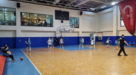 Basketbolçu qızlarımız Türkiyəyə yollanıb - FOTO 