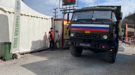 Sülhməramlılara aid 33 avtomobil Laçın yolundan maneəsiz keçib - FOTO