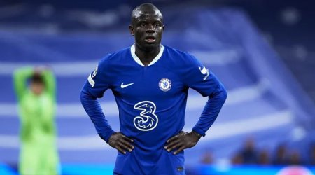 Daha bir ulduz futbolçu Səudiyyə Ərəbistanına gedir