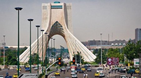İranda mollanın boğazını kəsdilər - ANBAAN VİDEO 