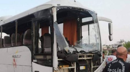 Antalyada avtobus qəzaya uğradı - 10 yaralı var