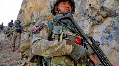 Türkiyə ordusu Suriyanın şimalında daha beş terrorçunu MƏHV EDİB 