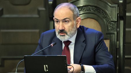 Ermənistanda müxalif deputatlar Paşinyanı devirməyə hazırlaşır