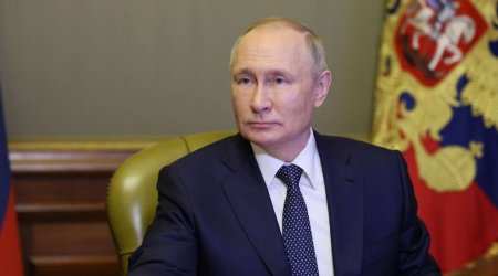 Putinin Moskvanı tərk etməsi ilə bağlı Peskovdan AÇIQLAMA