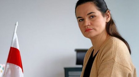 Lukaşenkonun rəqibi Belarusa ÇAĞIRIŞ ETDİ: \