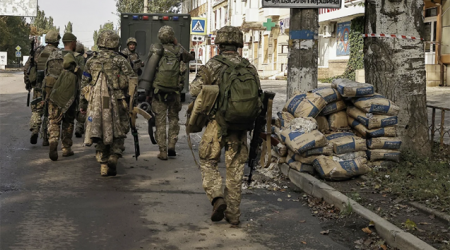 Ukrayna ordusu Baxmutda İRƏLİLƏYİR – VİDEO  