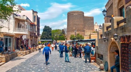 Azərbaycana turist axını 44 % ARTIB - RƏSMİ