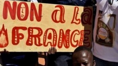 “Rədd olsun Fransa!” - Nigerdə kütləvi etiraz