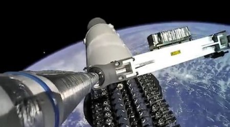 SpaceX 5000-ci Starlink peykini orbitə çıxarıb