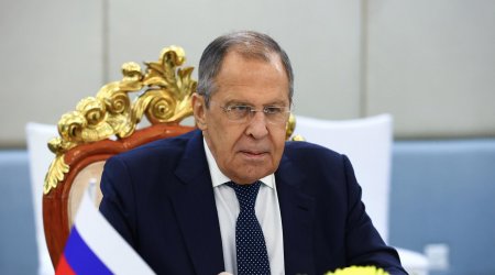 Lavrov: “Rusiya Ukraynanın ərazi bütövlüyünə hörmət edir, lakin…”