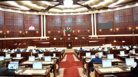 Milli Məclisin deputatı Polşada parlament seçkilərini müşahidə edəcək