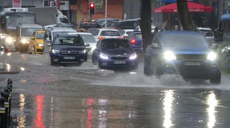 İstanbulda SON VƏZİYYƏT: Bəzi yerləri su basıb - FOTO