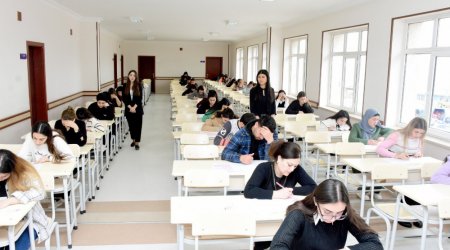 Naxçıvanda ilk dəfə təhsil müəssisələrinin yardımçı heyəti üçün test imtahanı keçirilir - FOTO