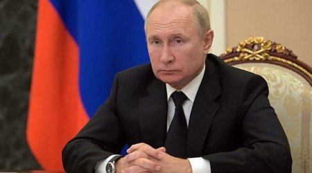 Putin Prezident seçkilərində namizədliyi ilə bağlı sənədləri MSK-ya təqdim edib