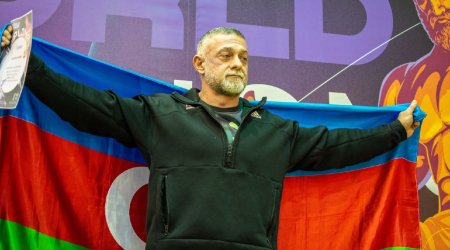 Namiq Cəfərov Moskvada dünya rekorduna imza atdı – FOTO/VİDEO  