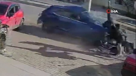 Türkiyədə avtomobil dayanacağa çırpıldı: Ər-arvad öldü – ANBAAN VİDEO 