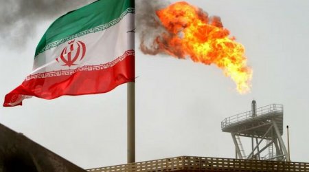 İran Çin üçün neftin qiymətini ARTIRDI