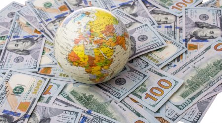 Dollar dünyanın əsas valyutası rolunu İTİRİR? – TƏHLİL 