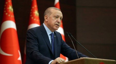 Ərdoğan: “Türkiyənin turizm gəlirləri 54 milyard dollara çatıb”