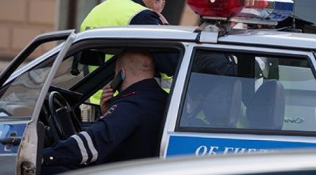 Sankt-Peterburqda ticarət mərkəzində bomba xəbərdarlığı: İnsanlar təxliyə edildi - VİDEO
