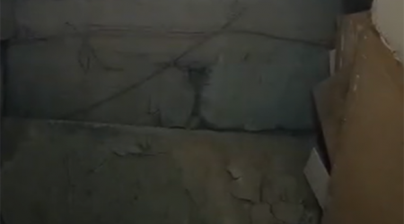 Bakıda blokun girişi çökdü, 58 yaşlı qadın yaralandı – VİDEO