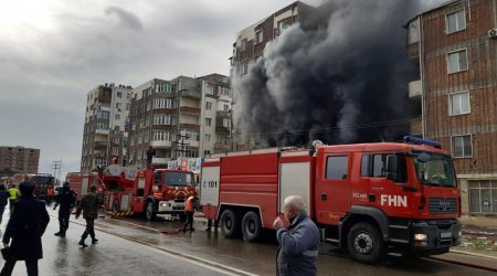 Bakıda yaşayış binasında yanğın başlayıb