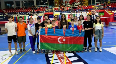 Badmintonçularımız Serbiyada 4 medal qazandılar