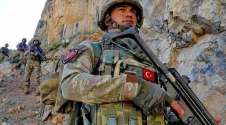 Türkiyə Ordusu 5 PKK terrorçunu MƏHV ETDİ