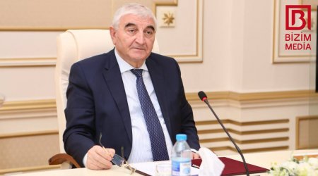 Məzahir Pənahov: “Qadınların ictimai-siyasi həyatda rolu kişilərdən daha çoxdur” - FOTO