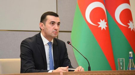 Ayxan Hacızadə: Ermənistanla sülh sazişi layihəsi üzrə bəzi müddəaların razılaşdırılması hələlik mümkün olmayıb