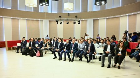 Birinci Avrasiya Forumu: 8 ölkənin professorları Bakıda bir arada - FOTO