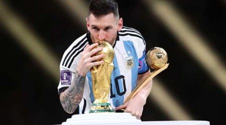 Messi mükafatlarına görə mükafat aldı